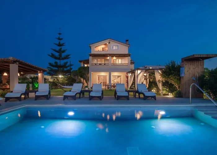Sea Breeze Villa Planos